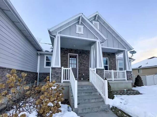 Building Photo - Fully Furnished 6 Bed, 3 Bath Home for Rent - Morgan, Utah