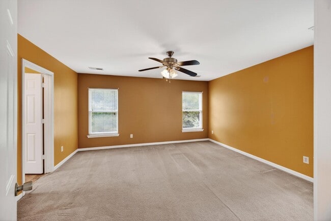 Building Photo - 8831 Kellum Dr
