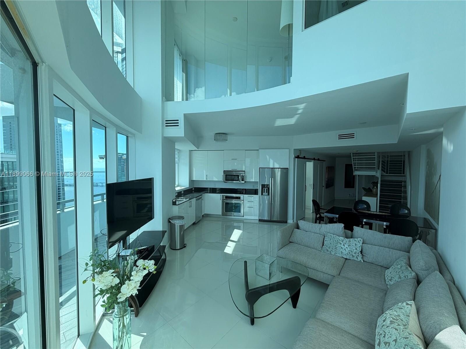 Building Photo - 60 SW 13th St