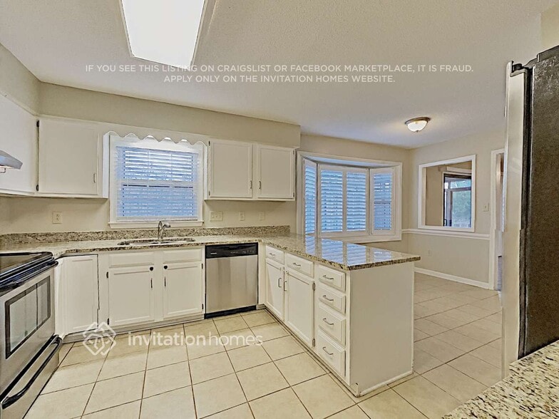 Building Photo - 9629 Stoney Hill Ln