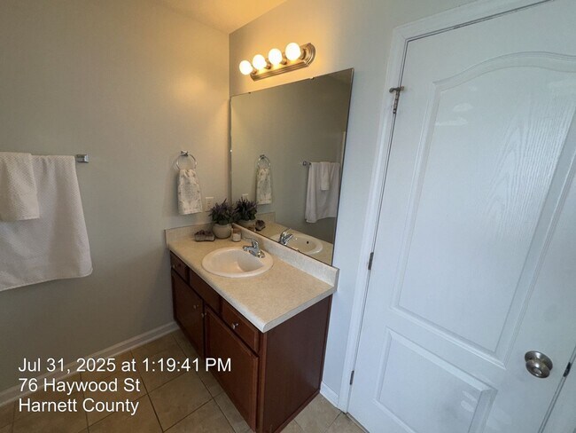Building Photo - 76 Haywood St