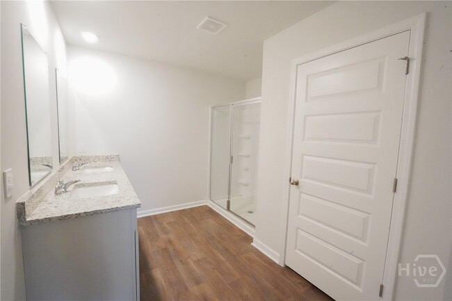 Building Photo - 482 Coconut Dr