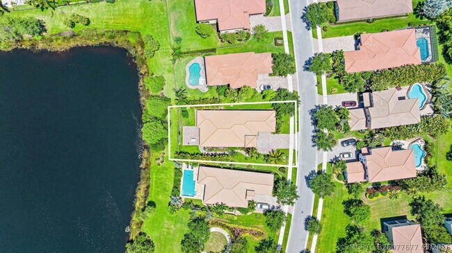 Building Photo - 119 Whale Cay Way