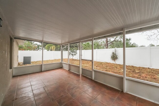 Building Photo - 11737 Pethrick Dr