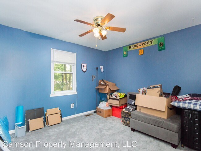 Building Photo - 3 br, 3.5 bath House - 8358 Stationhouse Ct