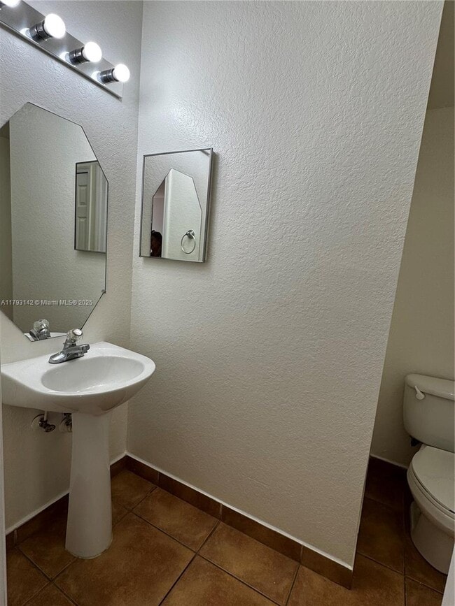 Building Photo - 12544 SW 121st Way