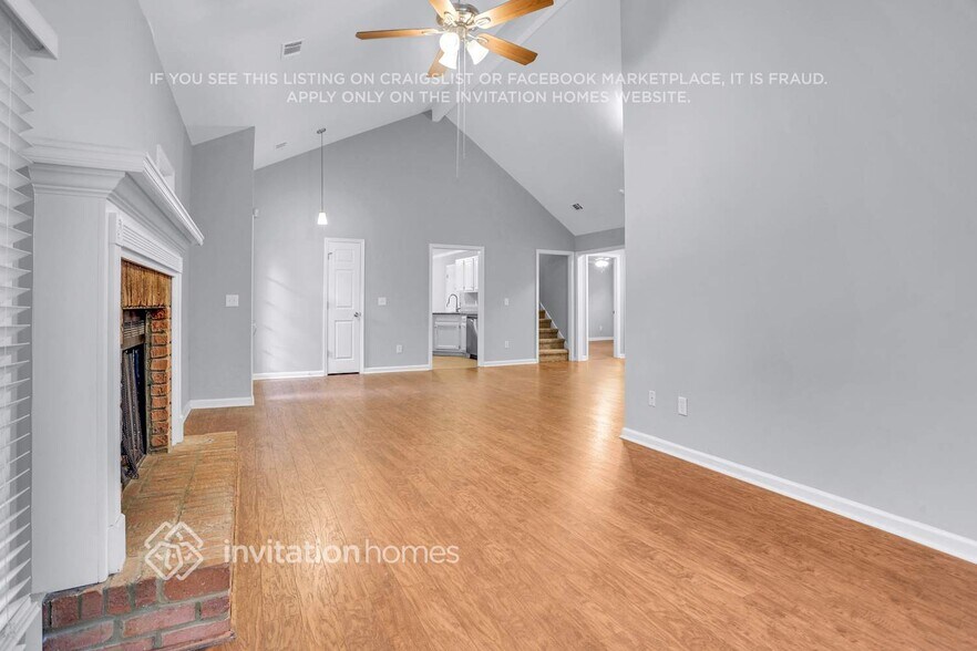 Building Photo - 4201 Keheley Lake Dr