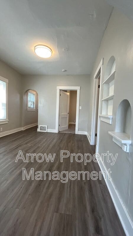 Building Photo - 2800 P St