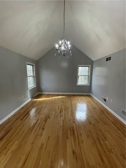 Building Photo - 1513 King Henry Dr