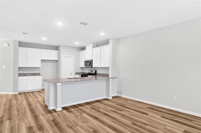 Building Photo - 736 Portina Dr