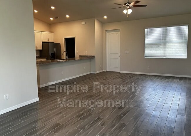 Building Photo - 4 Bedroom 2 bathroom 3 Car Garage NE Cape ...
