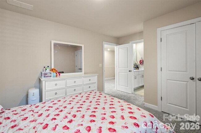 Building Photo - 613 Cedar Knoll Cir