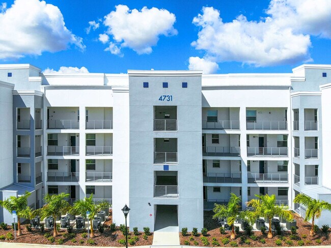 Building Photo - 4784 Clock Tower Dr