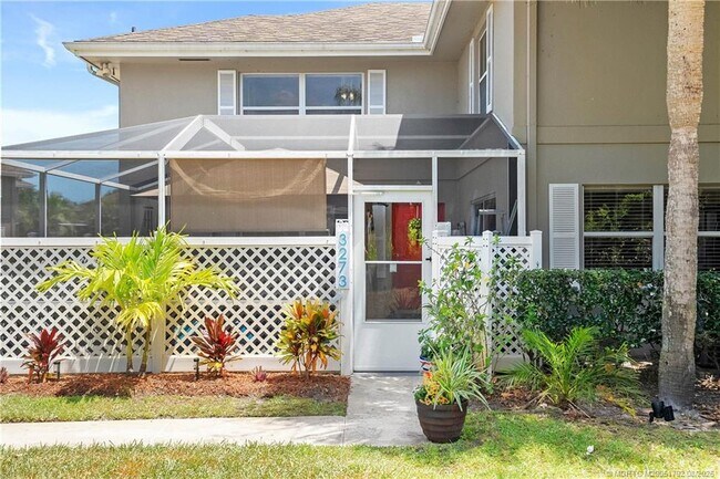 Building Photo - 3273 SW Sunset Trace Cir