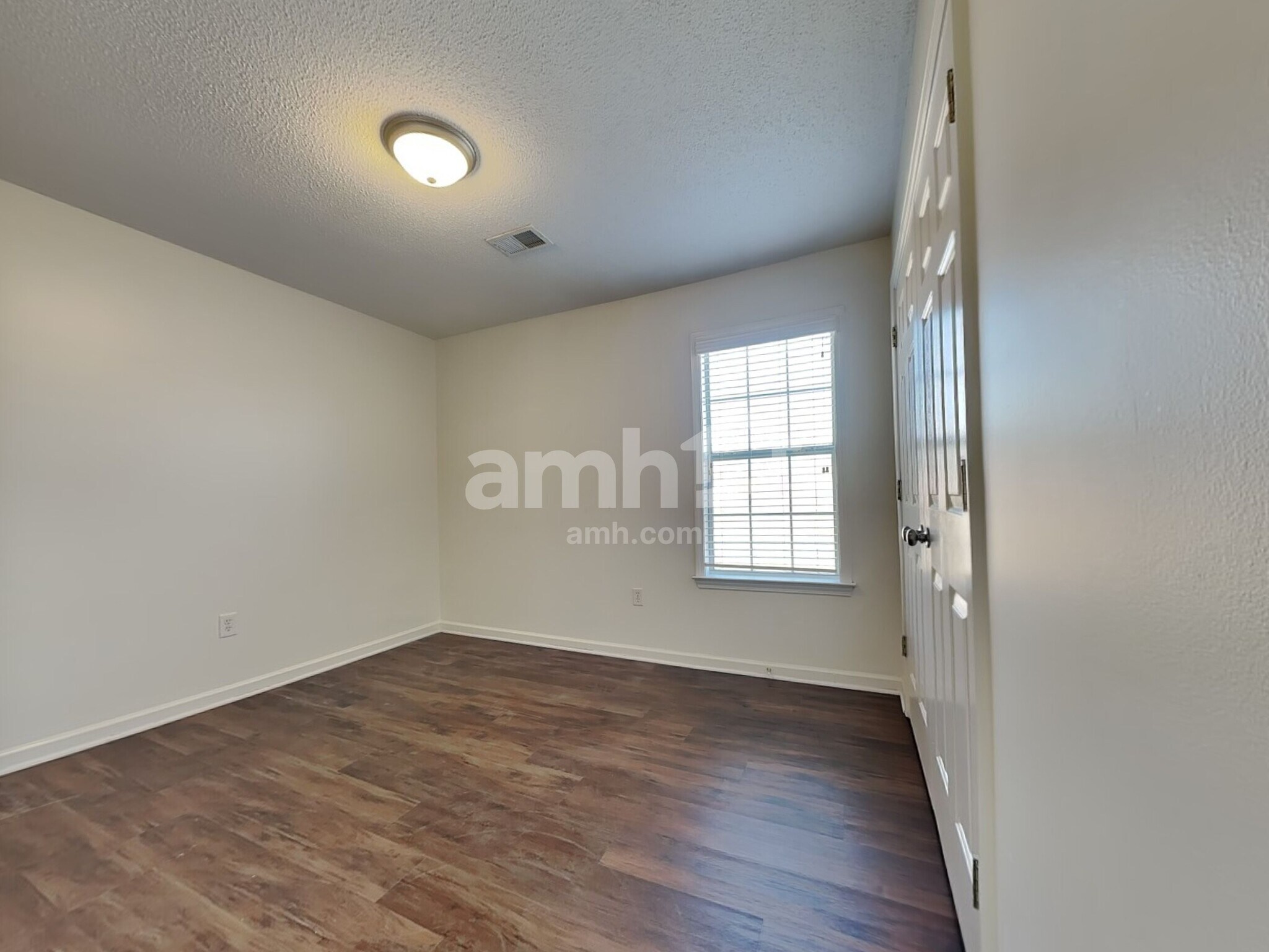 Building Photo - 5718 Eagleston Dr