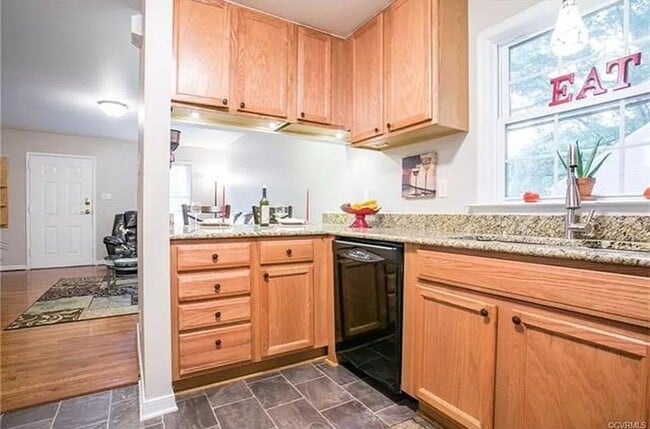 Building Photo - 1107 Sumpter St