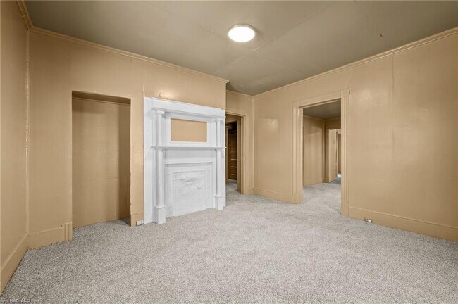 Building Photo - "Charming 3-Bedroom Home in the Heart of Winston-Salem-Pets Welcome Housing Vouchers Accepted!