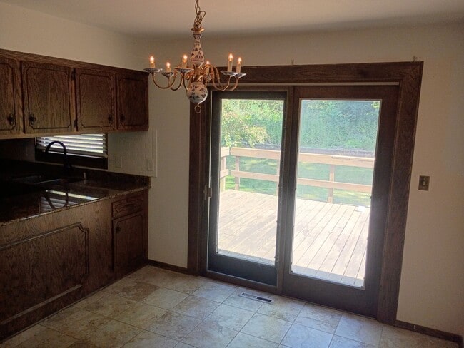 Building Photo - 20550 Coventry Dr