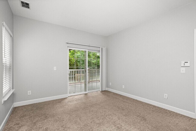 Building Photo - 8441 Callabee Way