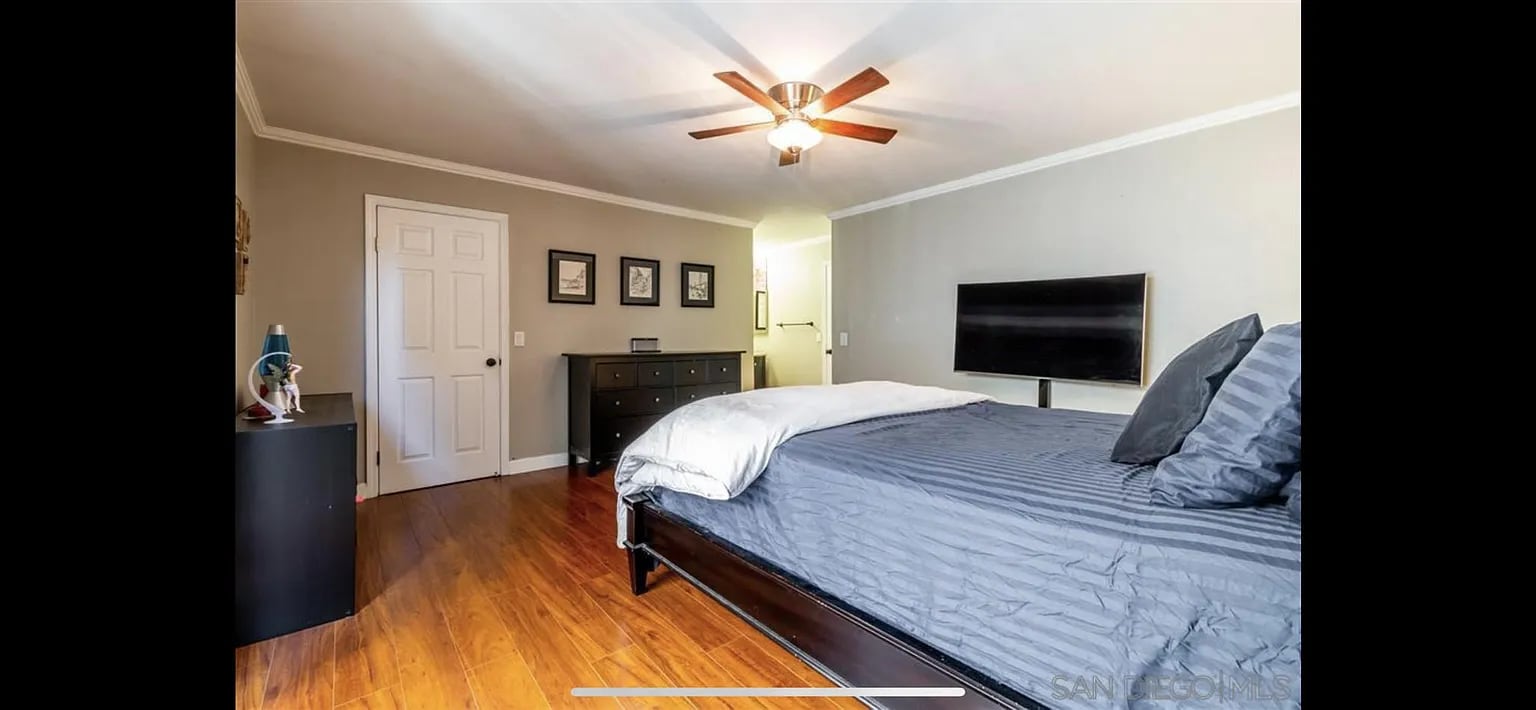 Building Photo - 4541 Utah St