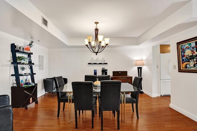 Building Photo - 1201 S Ocean Dr