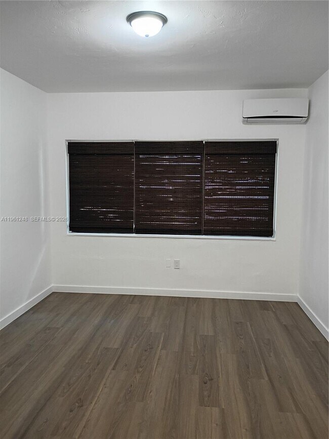 Building Photo - 235 83rd St