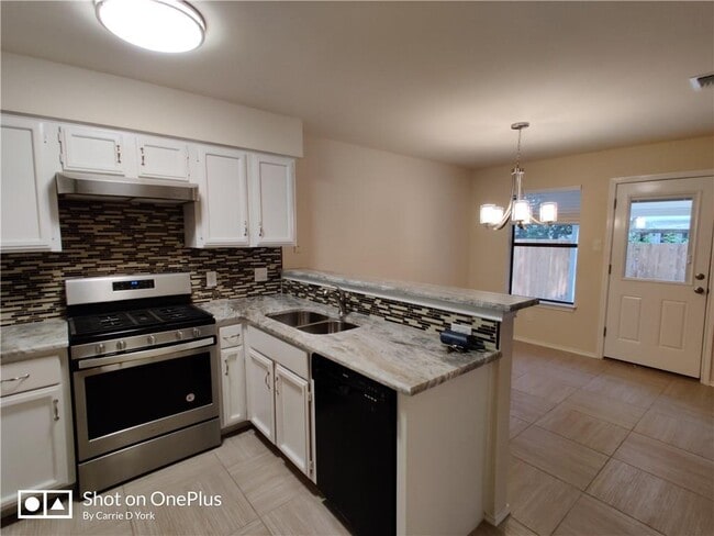 Building Photo - 12909 Margit Dr