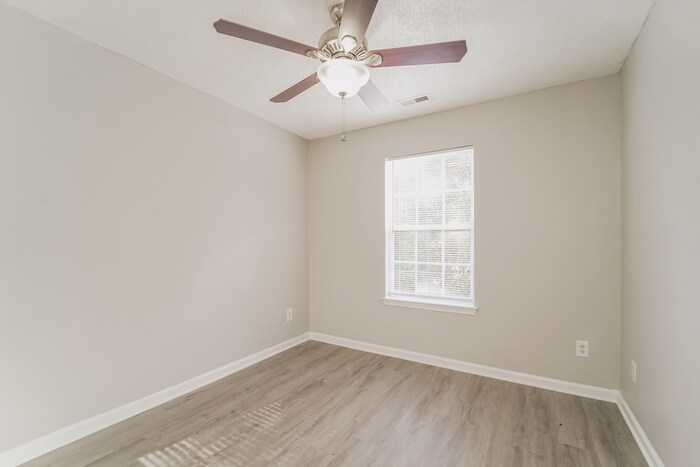 Building Photo - 3509 Nevin Brook Rd