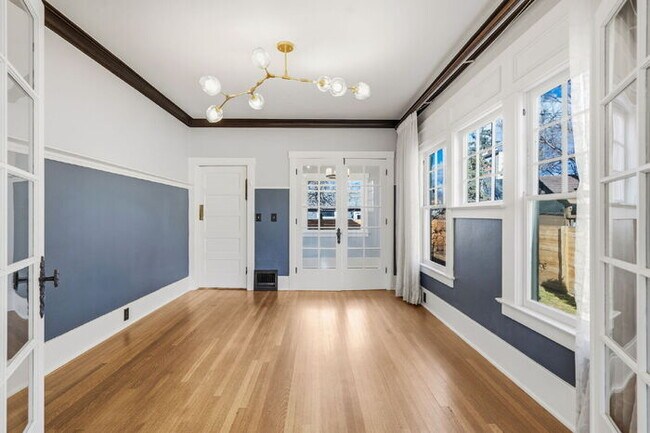 Building Photo - Rare Rental in Old North End with Private Yard & Garage