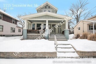 Building Photo - Available Now | Spacious One Bedroom Apart...