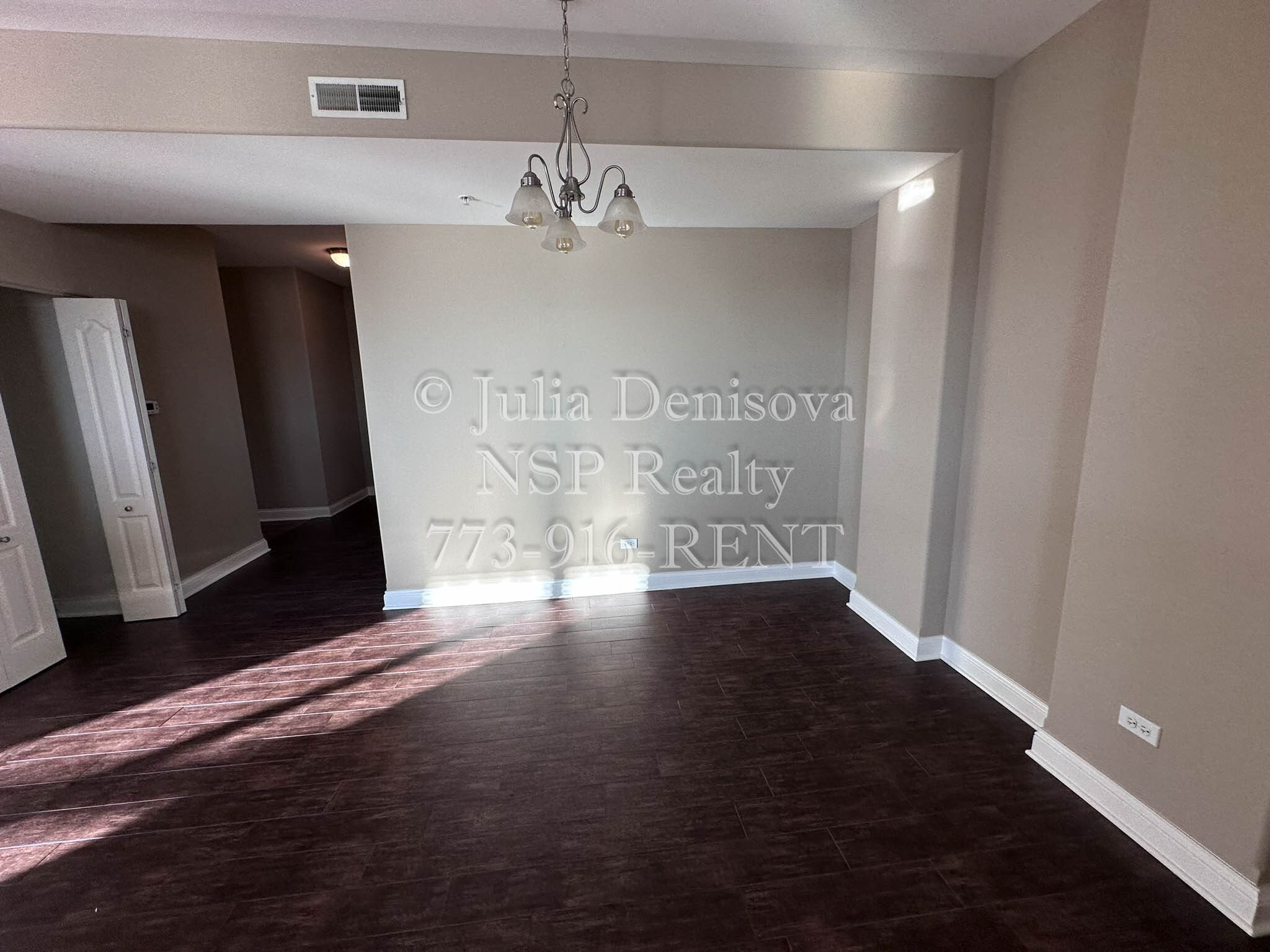 Building Photo - 1 Itasca Pl