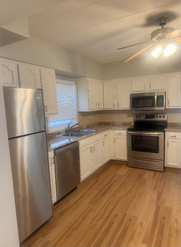 Building Photo - 7437 W Irving Park Rd