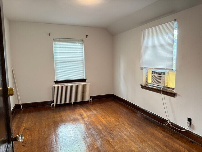 Building Photo - 4409 Brandywine St NW