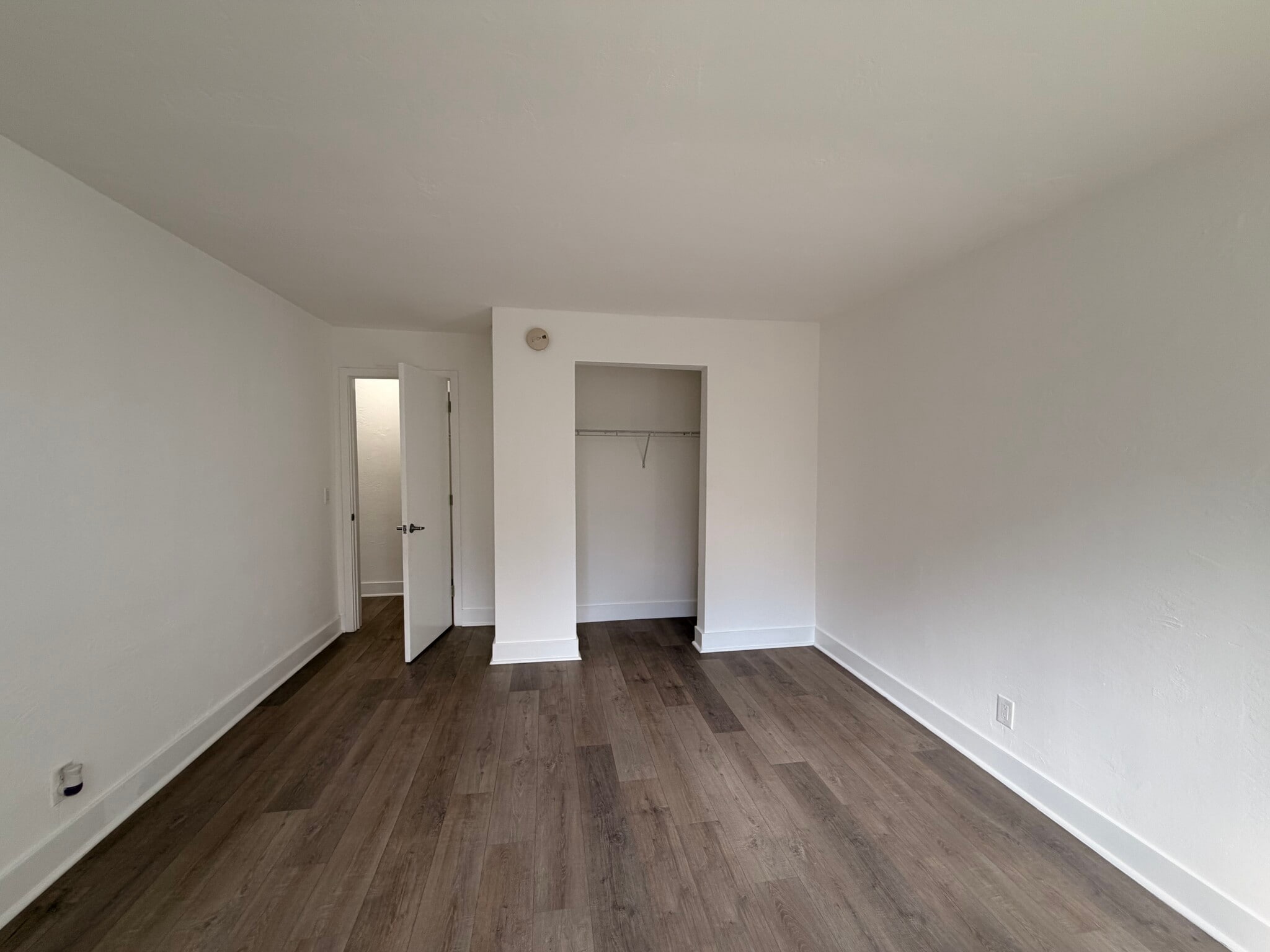 Building Photo - 132 SW 9th St