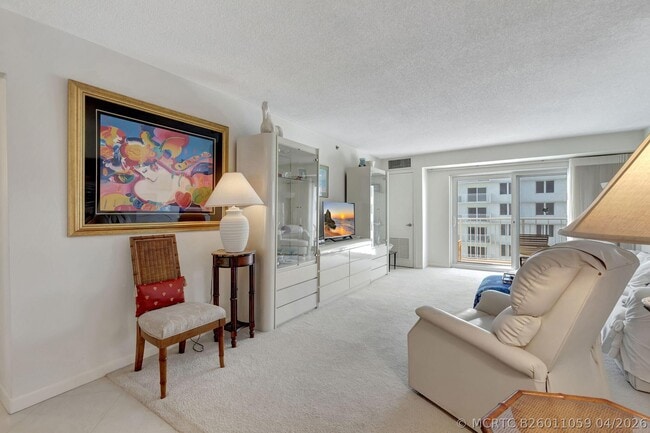 Building Photo - 3215 S Ocean Blvd
