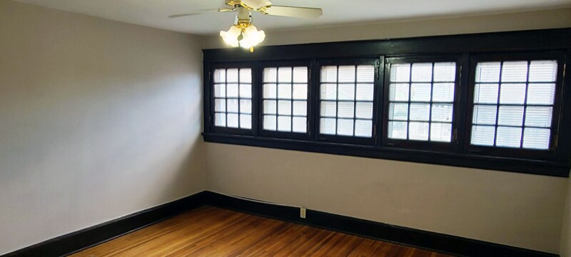 Building Photo - 2217 Belmont Blvd