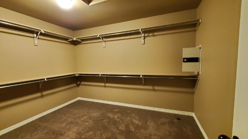 Building Photo - 7518 Dutch Loop