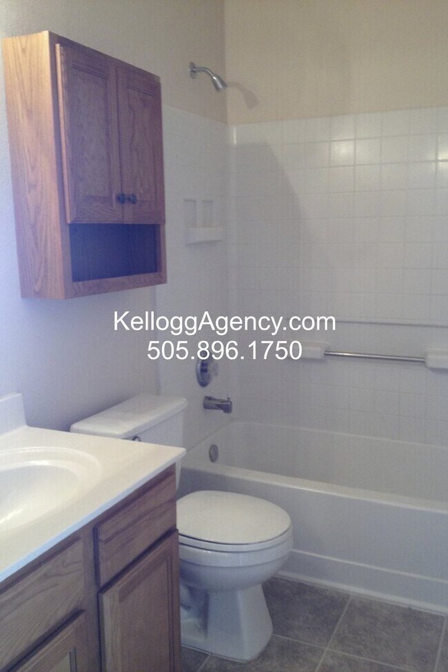 Building Photo - COMING SOON - 3 Bedroom in Cabezon Subdivi...