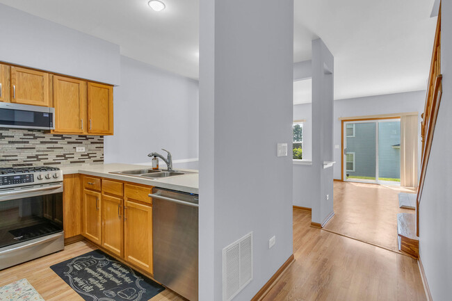Building Photo - 14857 W Victoria Crossing