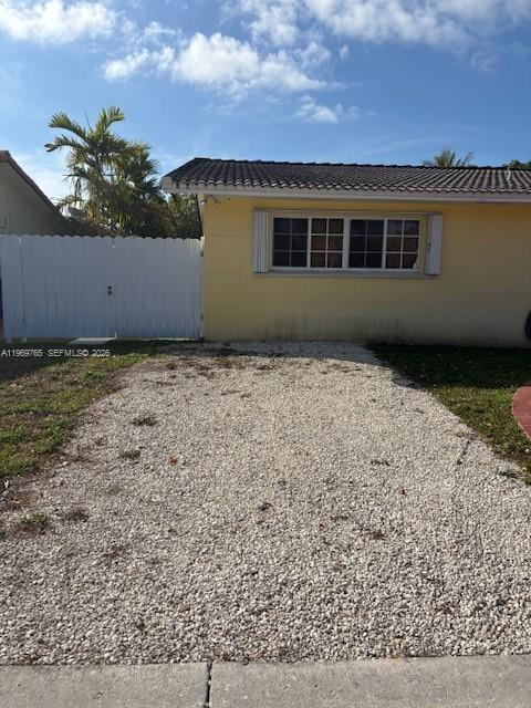 Building Photo - XXX30 SW 21st St