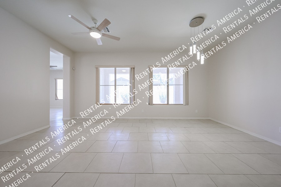 Building Photo - 6290 W Admiral Way