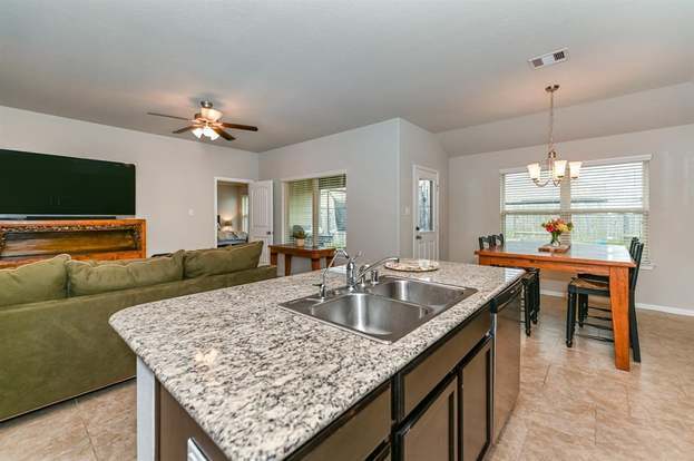 Building Photo - 29331 Dunns Creek Ct