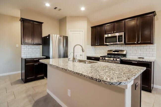 Building Photo - 3727 McDonough Way