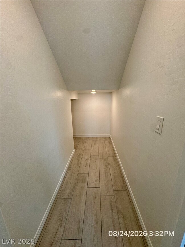 Building Photo - 859 Nova Heights St