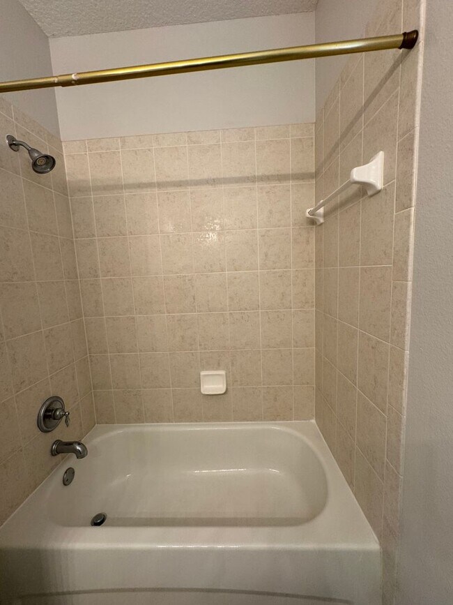 Building Photo - 10360 Sandy Marsh Ln