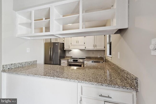 Building Photo - 2053 Headlands Cir