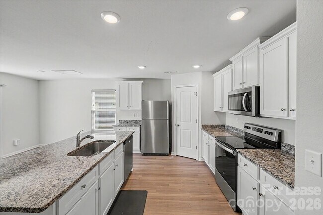 Building Photo - 318 Aniston Ln