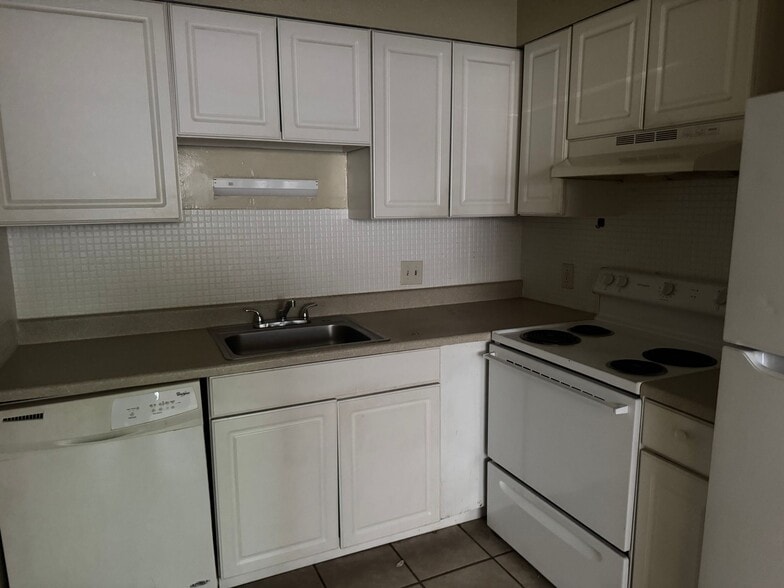 Building Photo - 373 Corisande Hill Rd