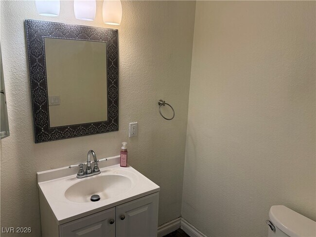 Building Photo - 7624 License St