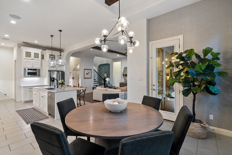 Building Photo - 4113 Sugarloaf Dr